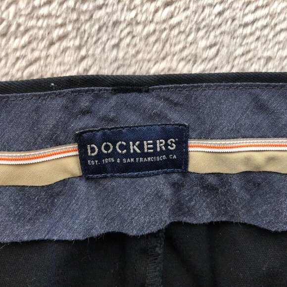 Dockers Men's Chinos 44x26 Measured Black Relaxed Fit Cotton Blend Smart - Picture 3 of 16
